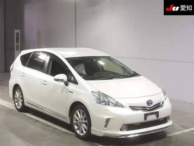 30690 TOYOTA PRIUS ALPHA ZVW40W 2012 г. (JU Aichi)